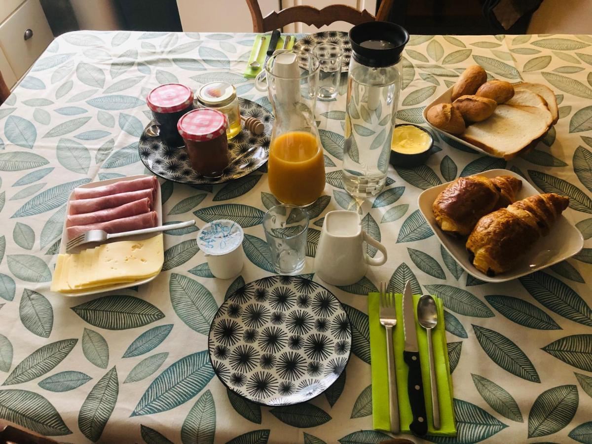 Le Logis Du Gast Chambre Verte Le Gast Esterno foto